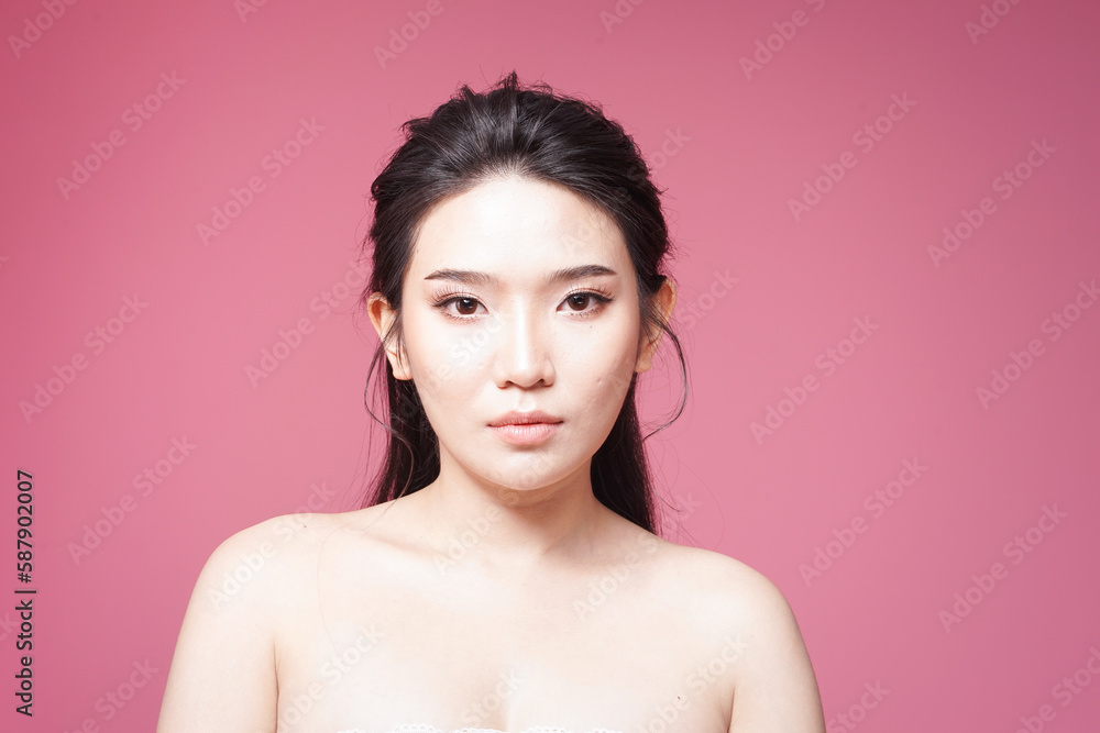Asian woman with white skin and healthy skin Asian woman with white skin and healthy skin