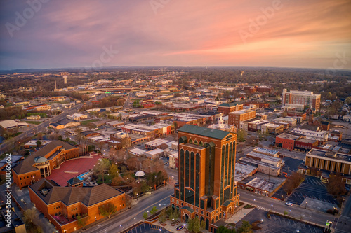 Obraz na plátně Aerial View of Murfreesboro, Tennessee at Sunrise