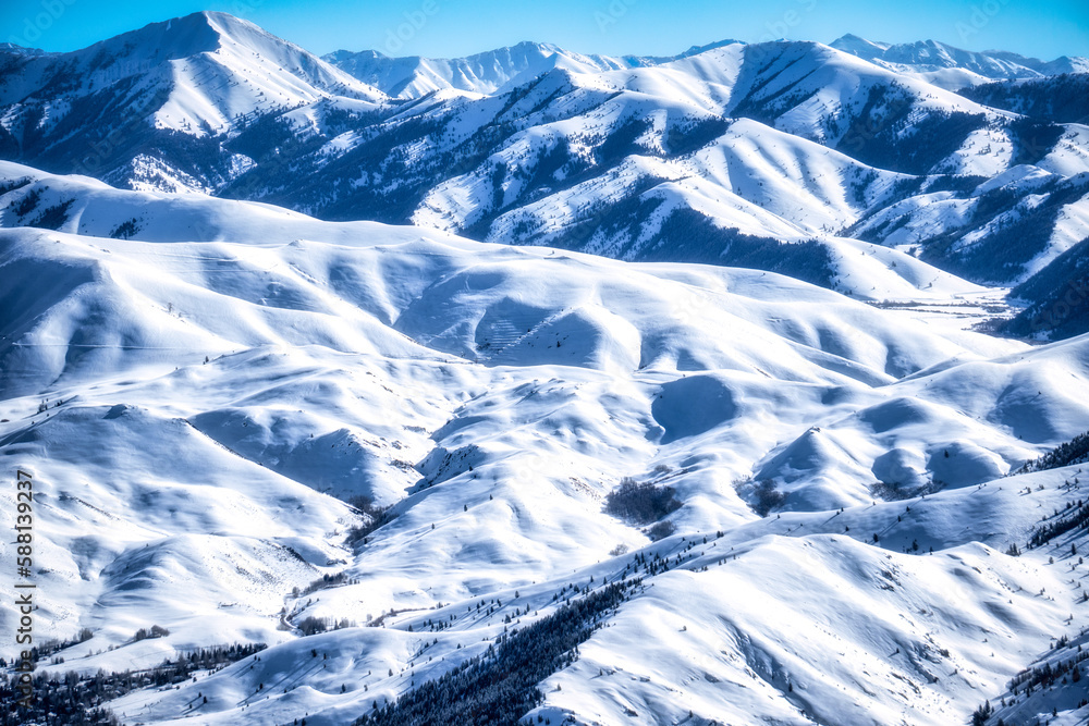 snow covered mountains snow covered mountains