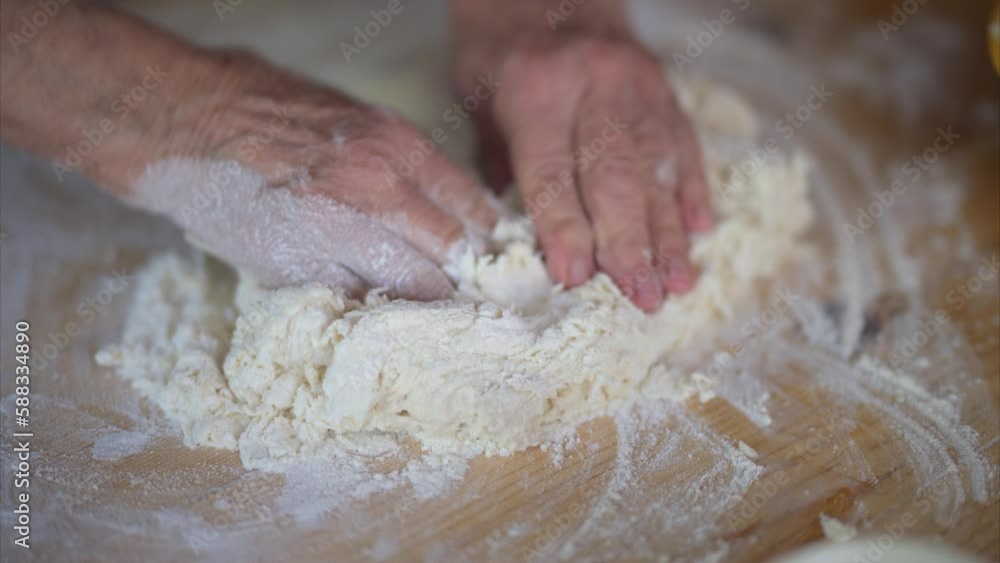 Pasta impasto fatto con le mani Pasta impasto fatto con le mani