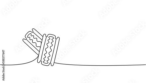 Metal razor blade one line continuous drawing. Barber shop and hairdresser tools continuous one line illustration. Vector linear illustration.