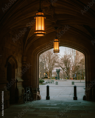 Obraz na płótnie Arch at East Pyne Hall, Princeton University, Princeton, New Jersey w salonie