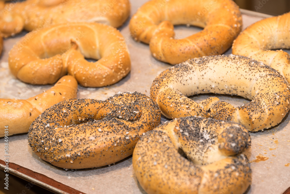 Frisches handgemachtes Gebäck - Weissbrot Frisches handgemachtes Gebäck - Weissbrot