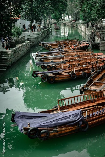 Fascinating sights of water towns in southern China