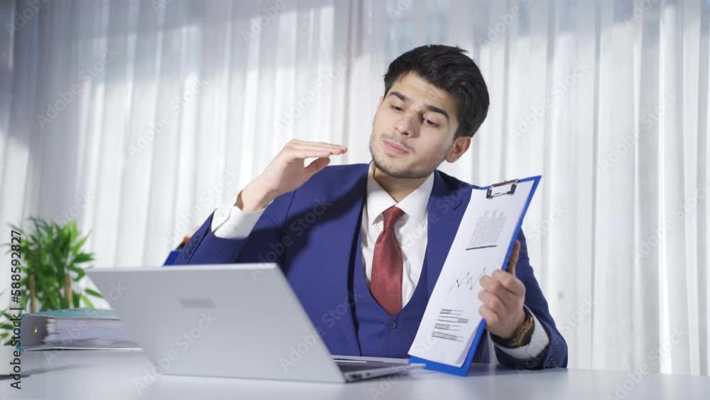 Young entrepreneur speaking at business meeting in office.
Successful young entrepreneur speaking at facetime business meeting in office.
Young entrepreneur speaking at business meeting in office.
Successful young entrepreneur speaking at facetime business meeting in office.
