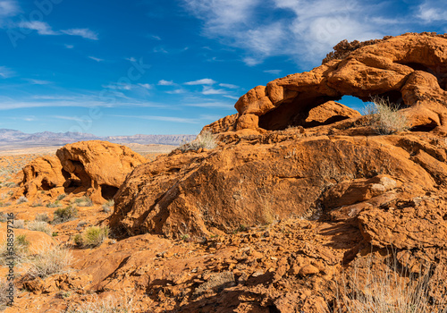 Elephant Arch II in The North East Valley, Valley of Fire State Park, Nevada, USA