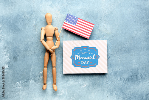 Wooden mannequin with USA f...