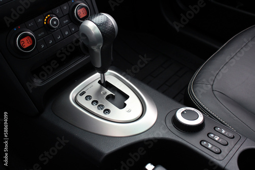 Control panel for off-road functions. SUV driving mode switch. Management of interlocks, drive and low gear. Car drive mode selector. Suspension and wheel drive control panel.