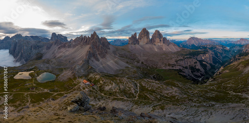 The famous "Tre cime di Lavaredo", situated between Veneto and South Tyrol, in northern Italy. Dolomites, South Tyrol, Italy. © Samet