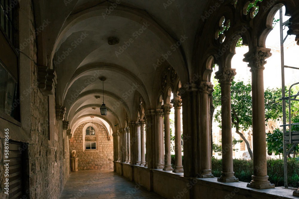 Gothic Courtyard in Dubrovnik Monastery, Croatia 