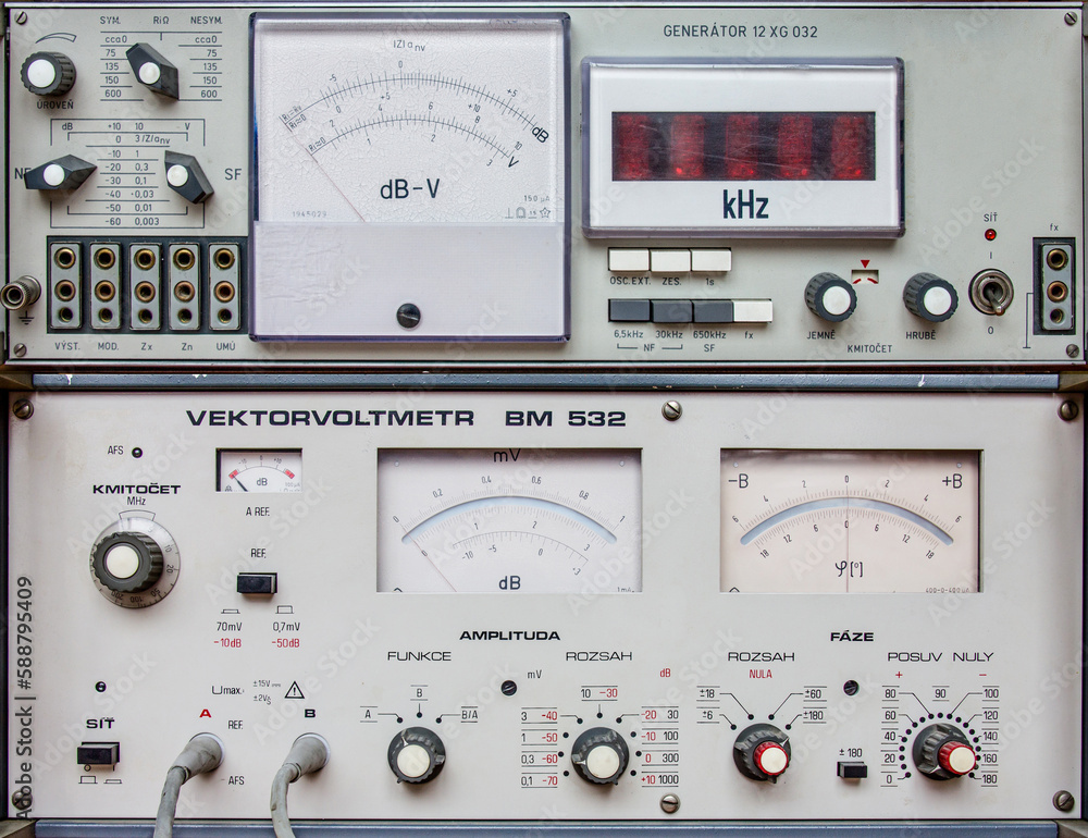 Old measuring device with analog measuring indicator Old measuring device with analog measuring indicator