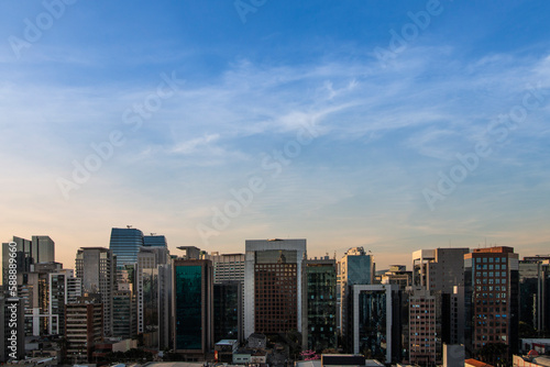 Panorama dos Edifício dos bairros da Vila Olimpia e Itaim Bibi, São Paulo, Brasil