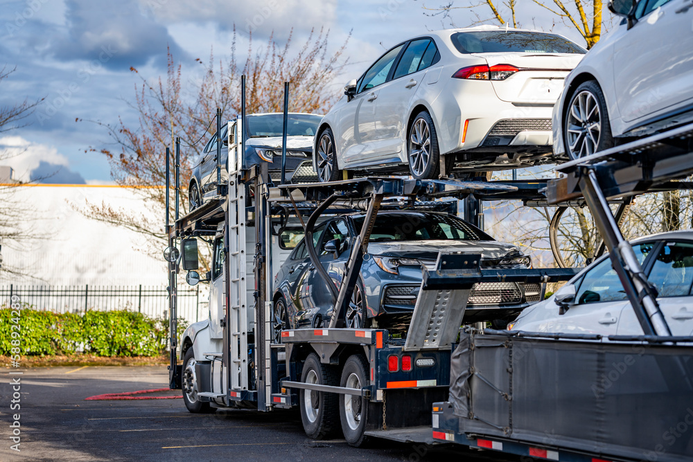 Front Loading Cars Loaded car hauler big rig semi truck with two level semi truck with ...