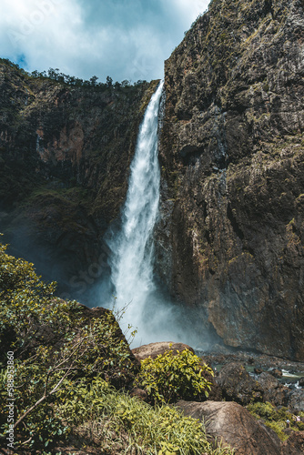 Wallaman Falls- waterfall in the mountains