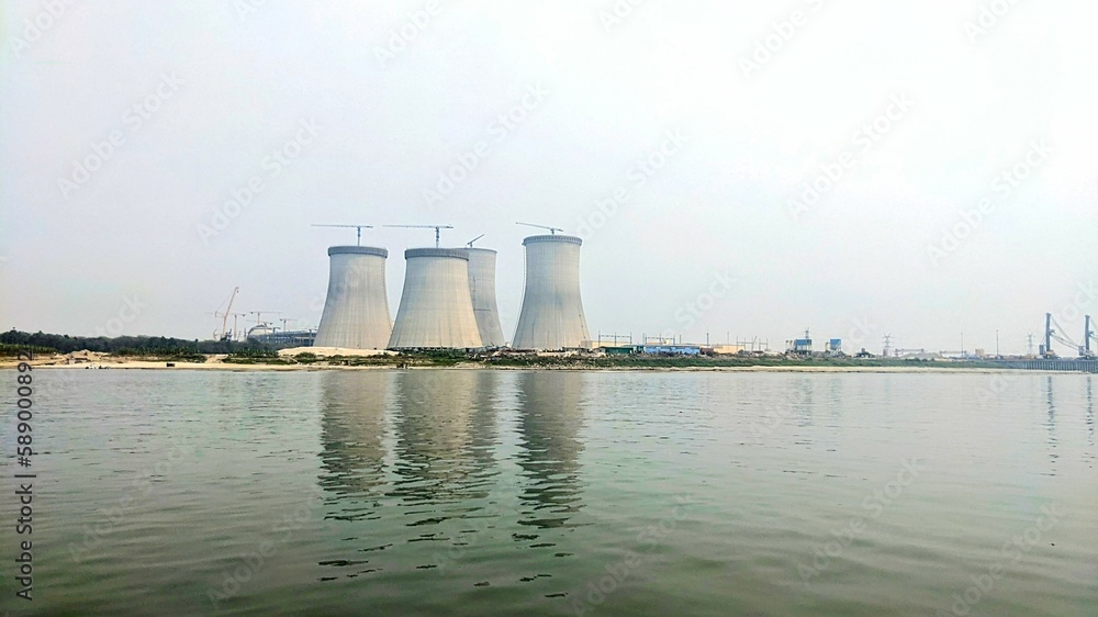 Obraz premium Under construction nuclear power plant