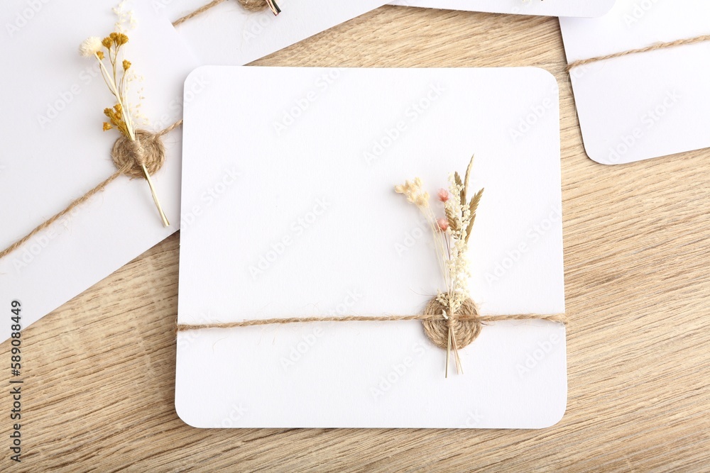 Comment Faire Un Garde Page Avec Des Fleurs Séchées