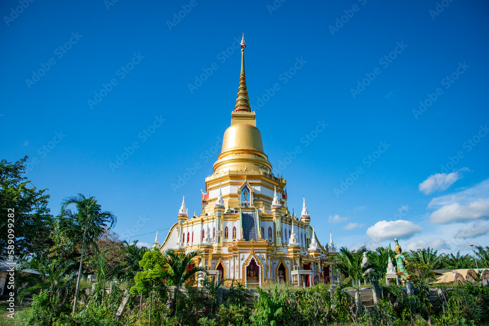 Naklejka premium THAILAND PRACHUAP HUA HIN WAT NOEN SAWAN MONGKHON THAM