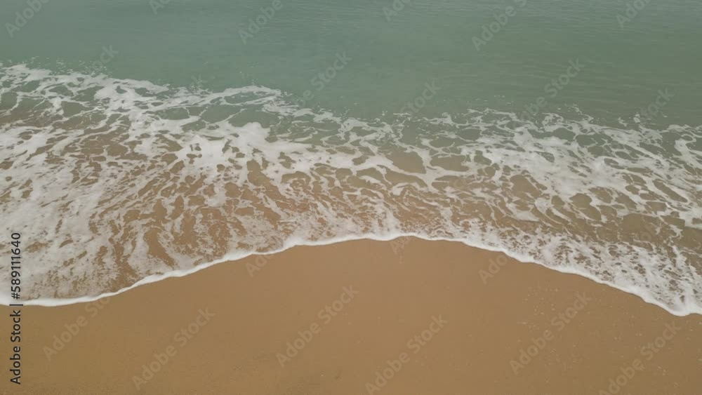 Detalle de la playa norte de Peñíscola, Castellón, Comunidad Valenciana, España, 2 de abril de 2023. Detalle de la playa norte de Peñíscola, Castellón, Comunidad Valenciana, España, 2 de abril de 2023.