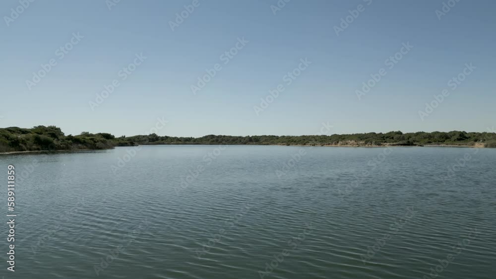 Vista DRONE del lago Pujol de la Devesa Albufera de Valencia, España, 2 de abril de 2023. Vista DRONE del lago Pujol de la Devesa Albufera de Valencia, España, 2 de abril de 2023.