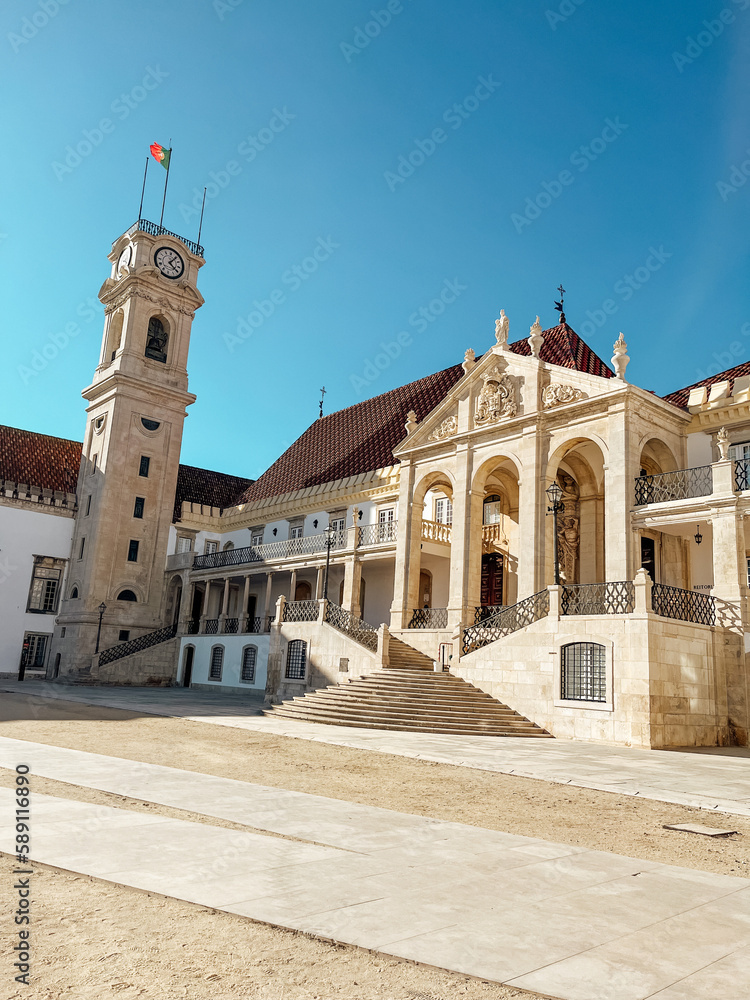 Fachada Universidade de Coimbra 2023