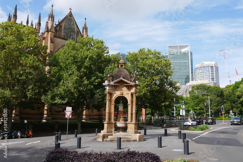 Brunnen Frazer Fountain und historische viktorianische Architektur in der City von Sydney