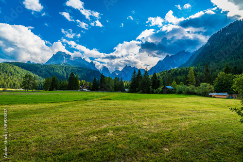 Val Fiscalina. Frame of the Sesto Dolomites. © Nicola Simeoni