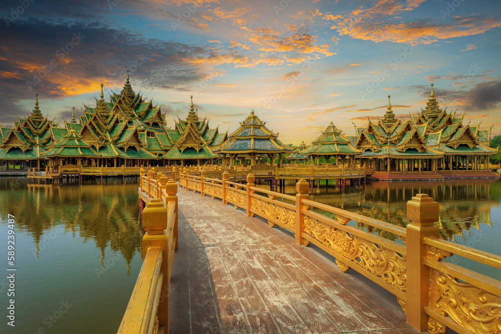Fototapeta premium Ancient city in thailand,The Ancient City Park, Muang Boran in Samut Prakan province, Thailand 