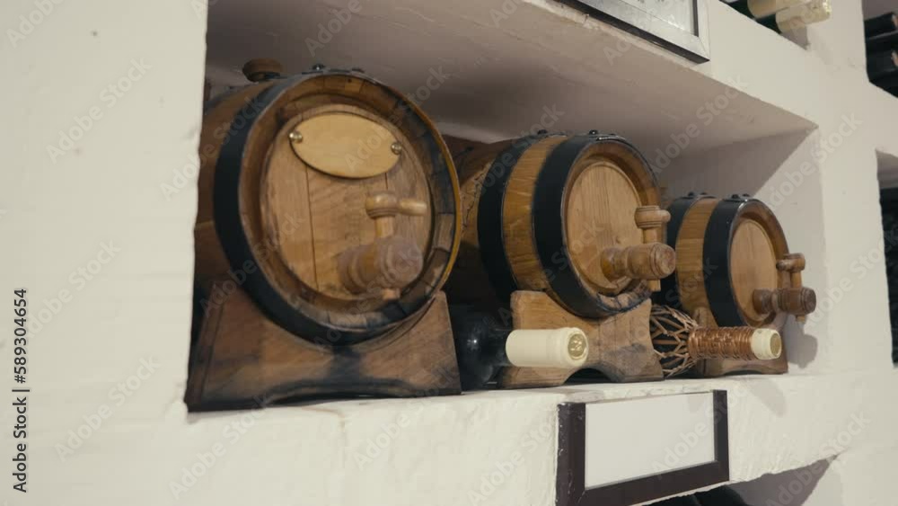 Video „Wooden barrels full of the alcoholic drink kept inside the