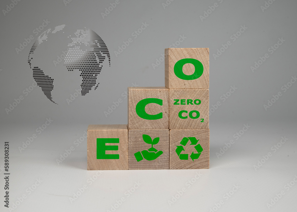 Napis ECO. Koncepcja ograniczania emisji CO2 oraz dbania o przyszłość planety. - obrazy, fototapety, plakaty 