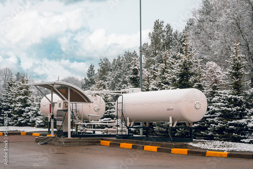 Obraz na płótnie LPG liquid petroleum gas station