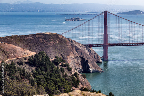 golden gate bridge and alkatraz