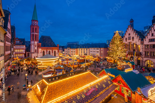 Wallpaper Mural View of carousel and Christmas Market stalls at dusk, Roemerberg Square, Frankfurt am Main, Hesse, Germany Torontodigital.ca