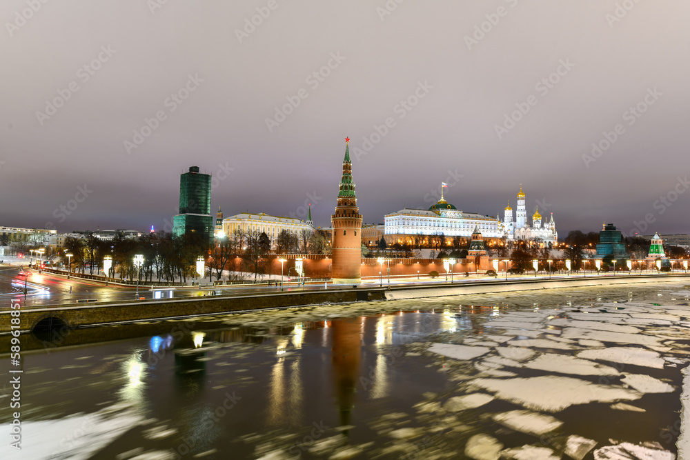 Fototapeta premium Kremlin - Moscow, Russia