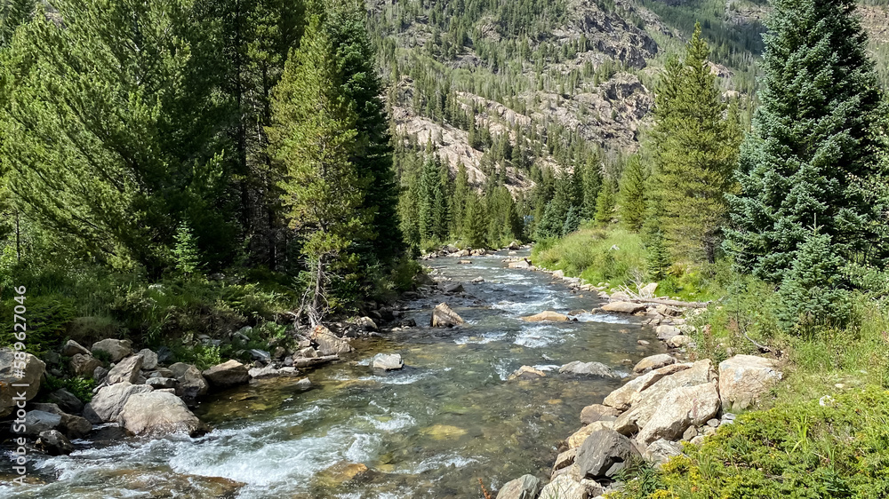 river flowing through the mountains river flowing through the mountains