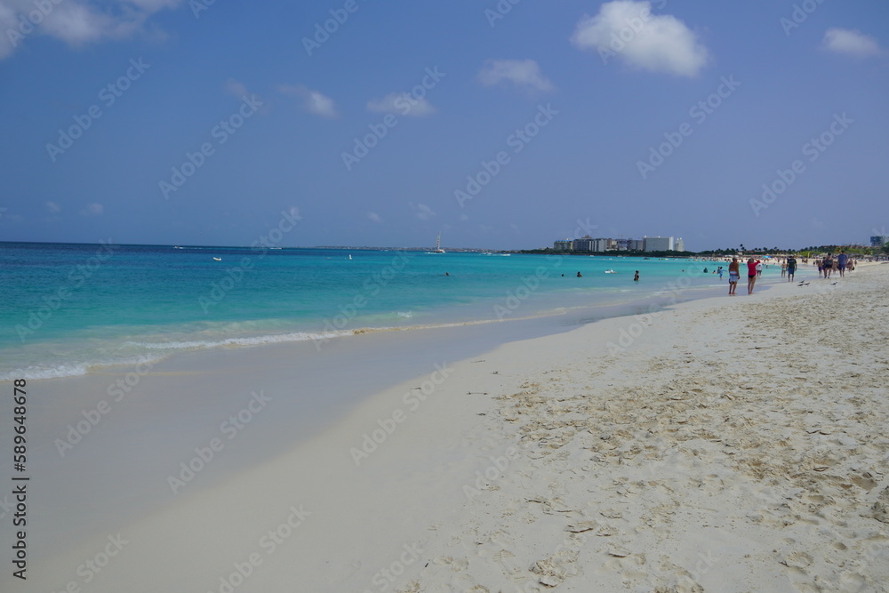 Eagle Beach on the Caribbean Island of Aruba with its white sand and turqoise waters