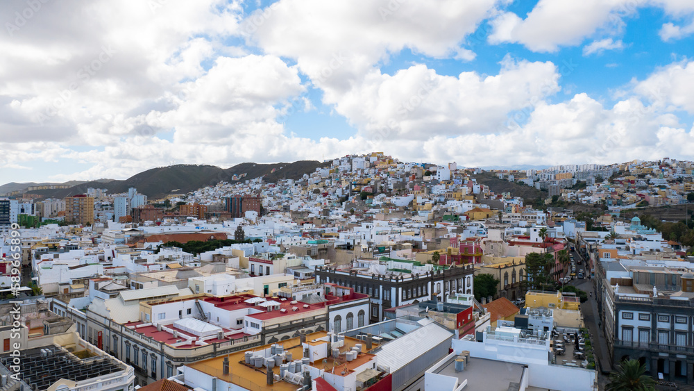 Panoramic photo of Las Palmas on a cloudy day