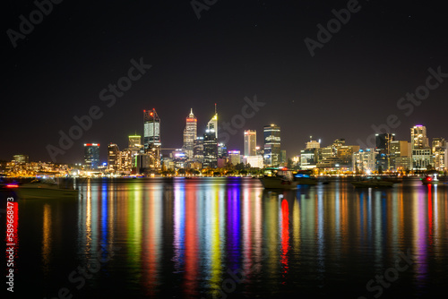 City lights reflection in the water  Perth city skyline at night  Perth  Australia  Western Australia  Ozeanien