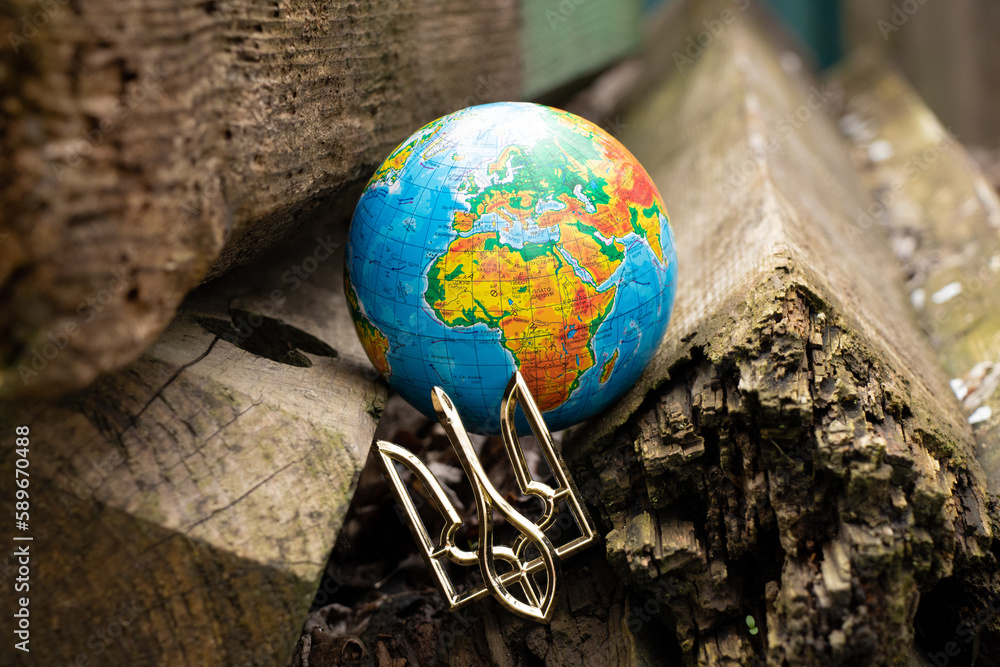 The globe sales earth lie