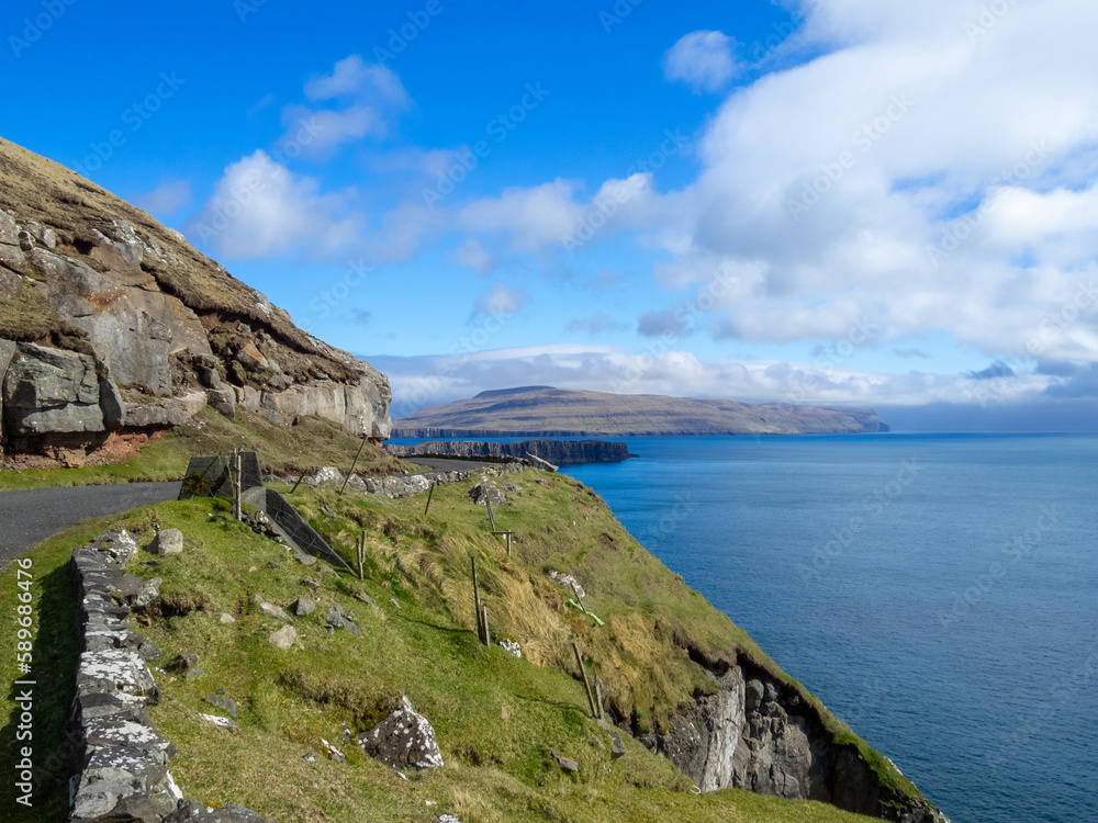 Søltuvíkar vegur road atop the cliffs of south Sandoy island