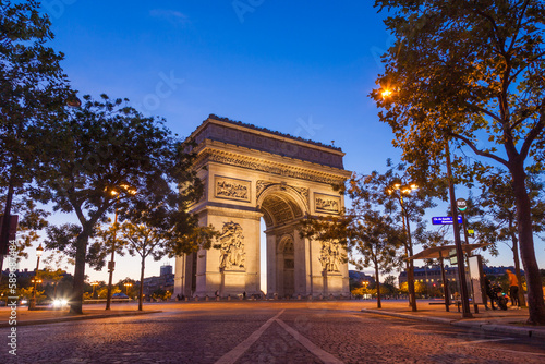 Night view of Arc de Triomphe - Triumphal Arc in Paris, France © Samuel B.