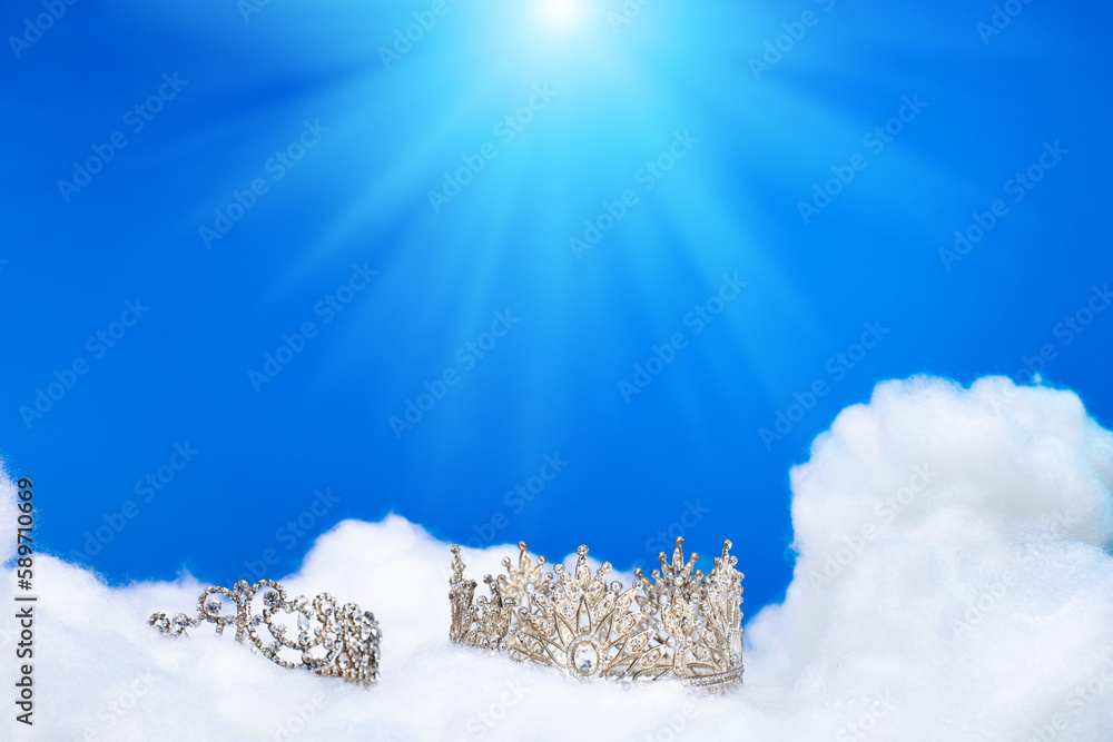 Puff Cloud Diamond Crown put on cloudscape Deep blue sky atmosphere ...