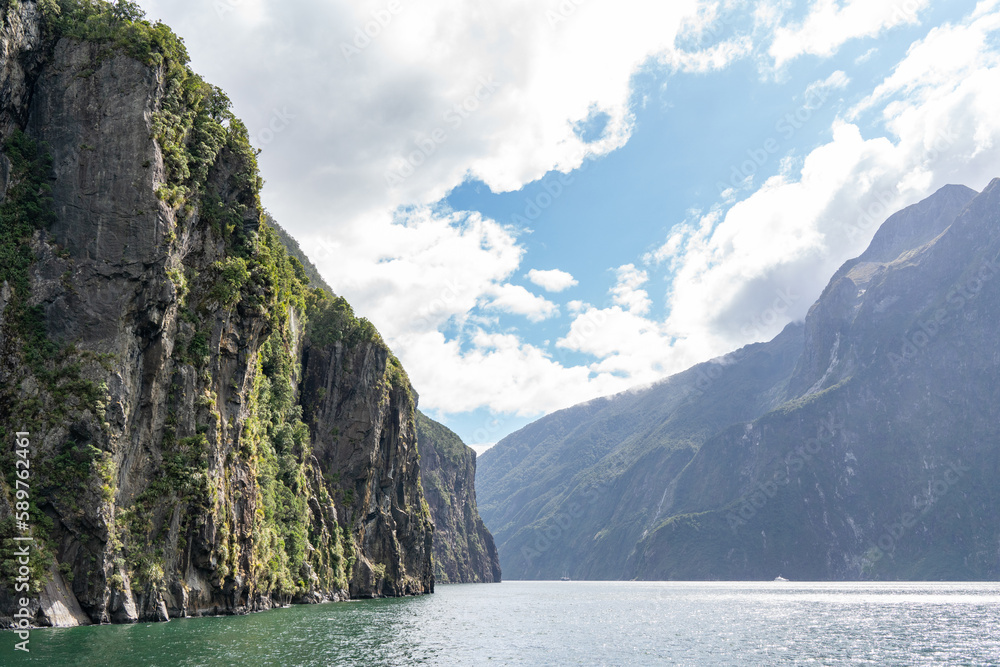 Milford Sound / Piopiotahi /ミルフォードサウンド Milford Sound / Piopiotahi /ミルフォードサウンド