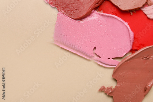 Cosmetic product swatches o...