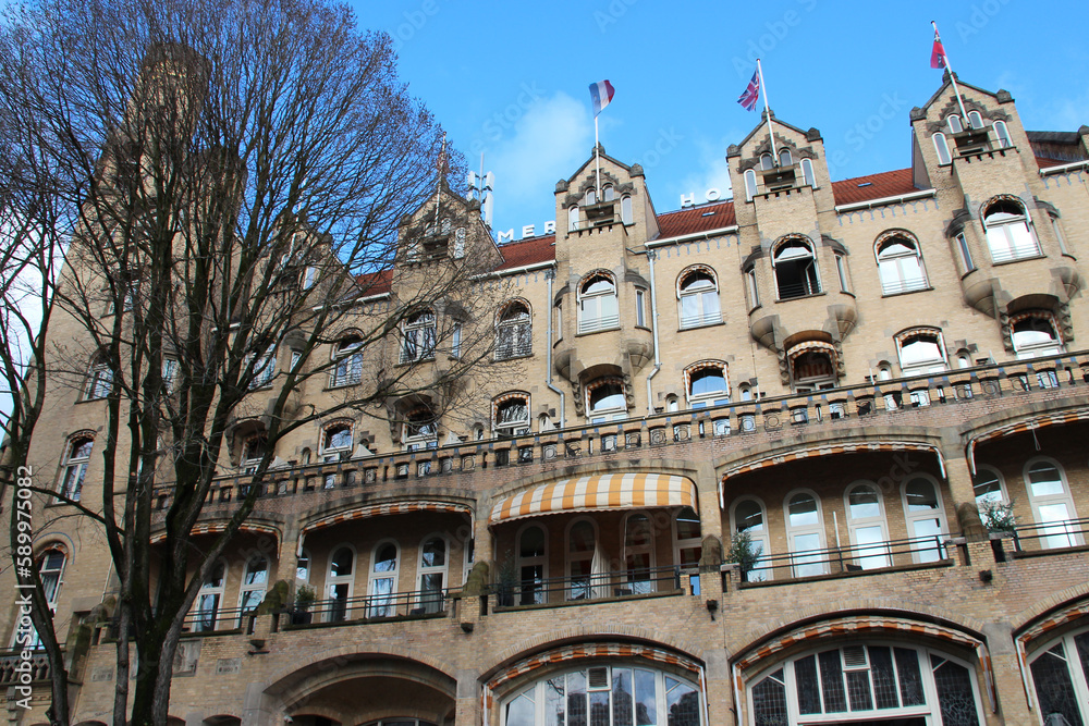 Fototapeta premium art nouveau building (hotel) in amsterdam (netherlands) 