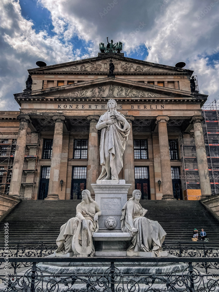 Obraz premium statue konzerthaus