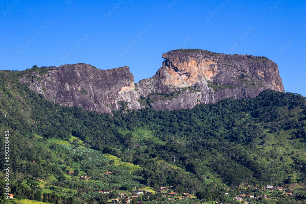 Montanha , Pedra do Baú  serra da mantiqueira