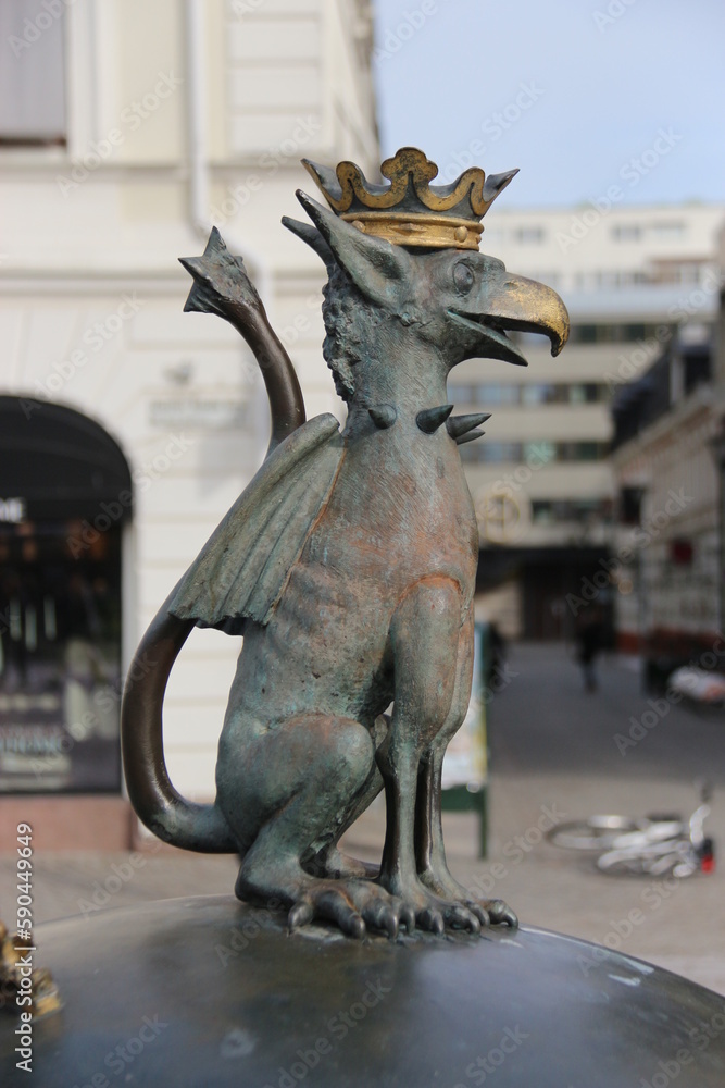 Naklejka premium Estatua