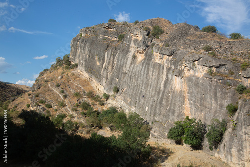 Obraz na płótnie Climbing Wall and Landscape, Panton de la Oliva Reservoir, Patones, Madrid, Spain w salonie
