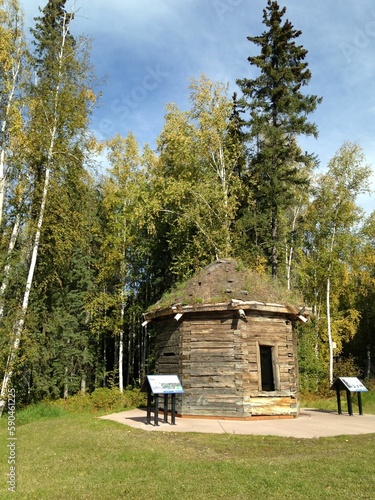 Canvas Print Vertical shot of a historic old hut for Alaska natives
