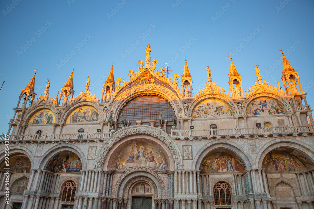 Fototapeta premium basilica di city della salute
